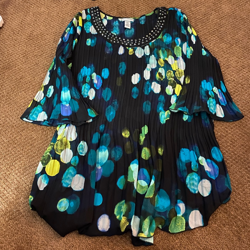 Catherine’s 3/4 Sleeves Printed Blouse With Pleats!!
